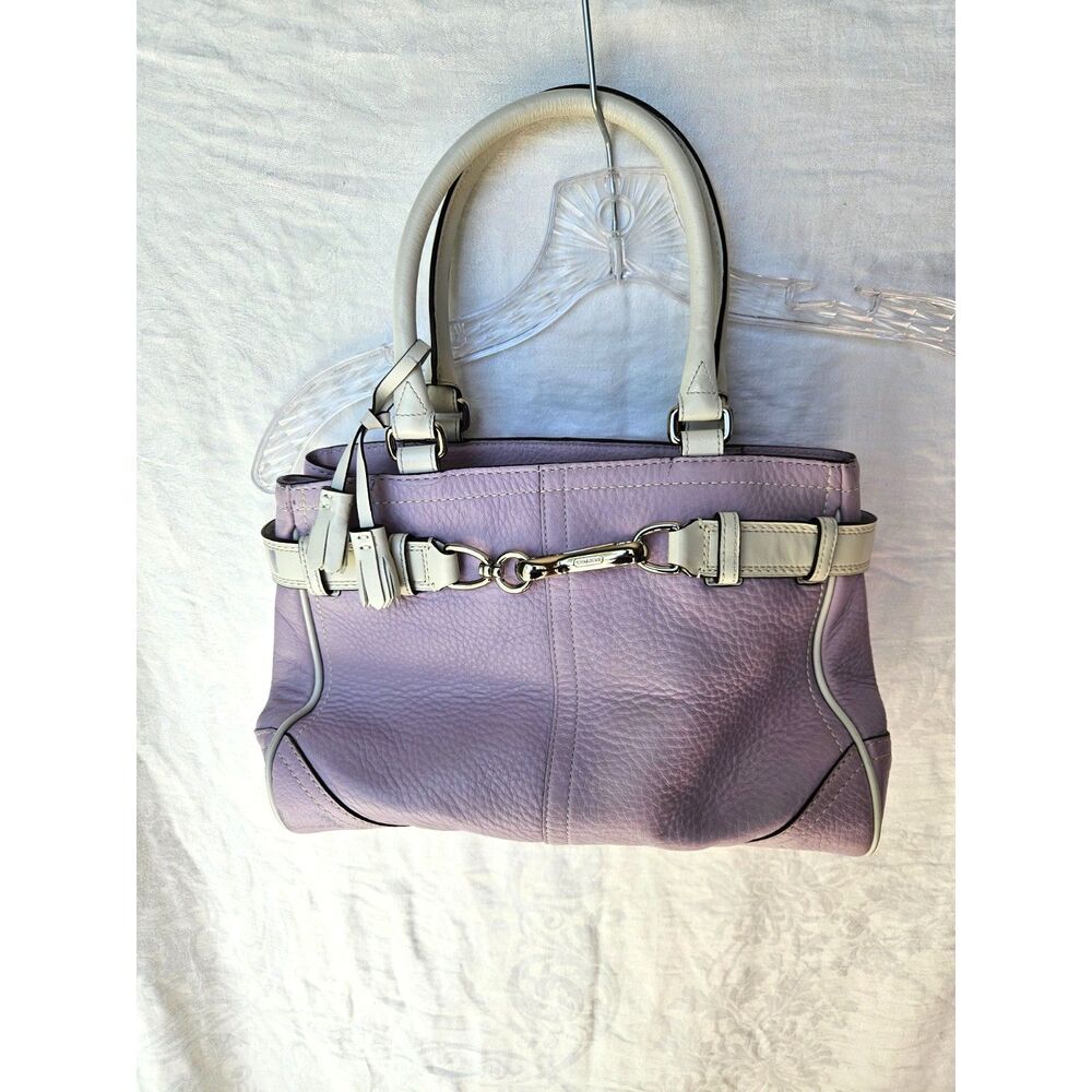 RARE! Coach Hamptons Medium Lavender/Lilac Leather Carry F10688
